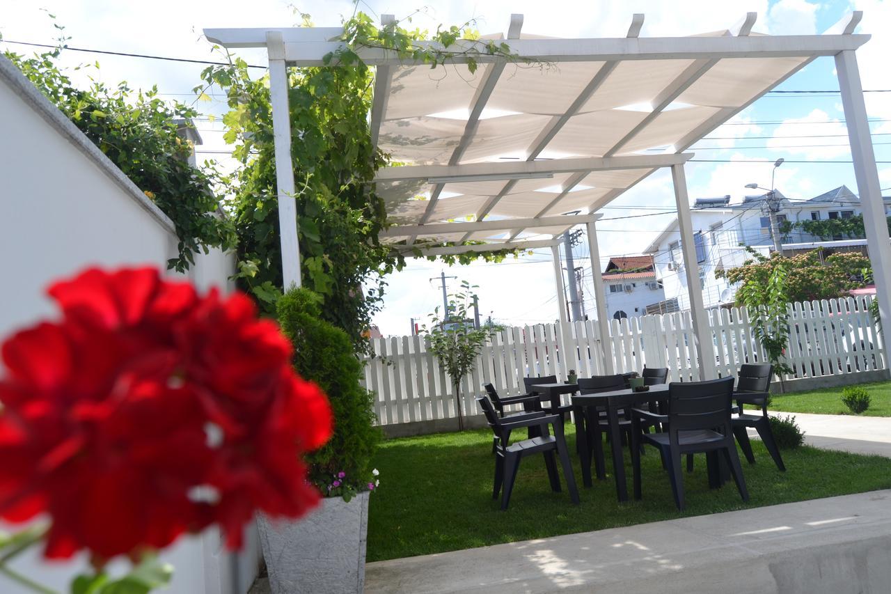 Vila Marius 2 Mai Exterior photo