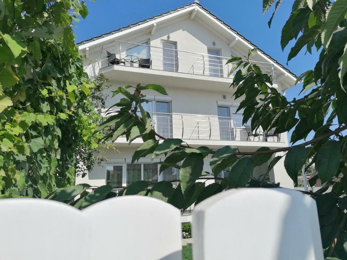 Vila Marius 2 Mai Exterior photo